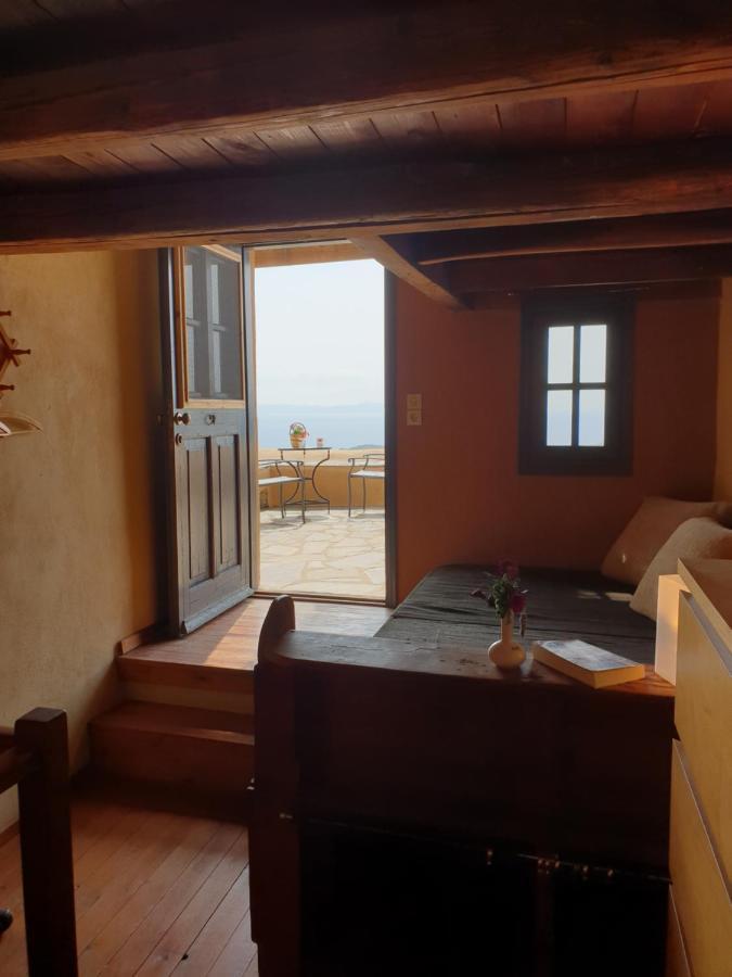 Chios Houses, Beautiful Restored Traditional Stone Houses With An Astonishing Seaview Volissos Екстериор снимка